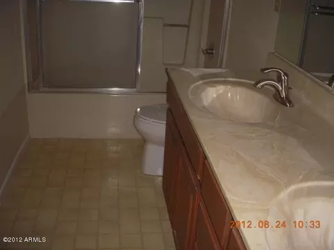 6711 E Dodge St, Mesa, AZ 85205 photo 2