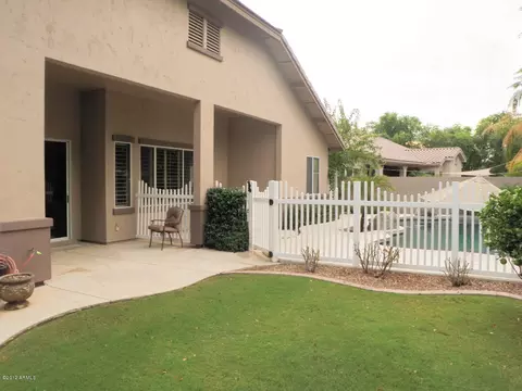 704 E Hampton Ct, Gilbert, AZ 85295 photo 17
