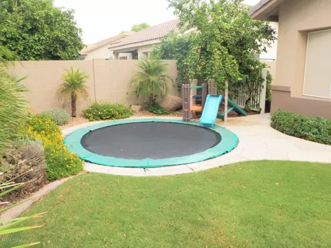 704 E Hampton Ct, Gilbert, AZ 85295 photo 13