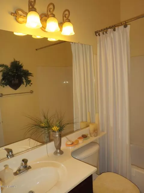 704 E Hampton Ct, Gilbert, AZ 85295 photo 15