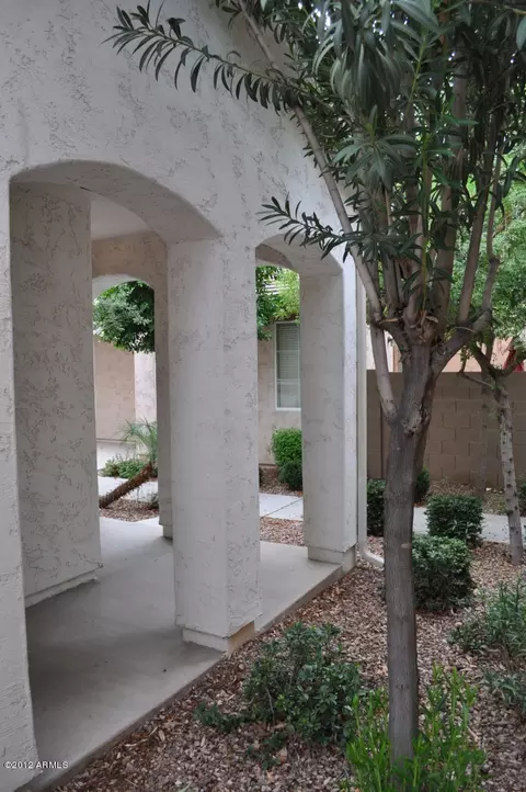 10046 E Isleta Ave, Mesa, AZ 85209 photo 4