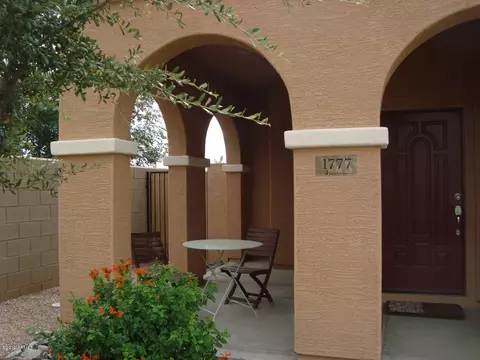 1777 S Balboa Dr, Gilbert, AZ 85295 photo 3