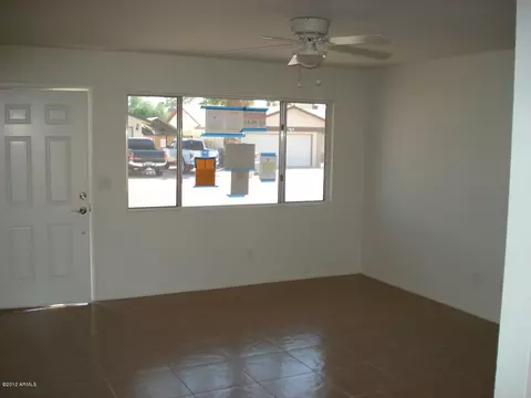 2756 E Michelle Dr, Phoenix, AZ 85032 photo 3