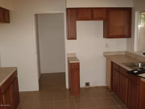 2756 E Michelle Dr, Phoenix, AZ 85032 photo 9