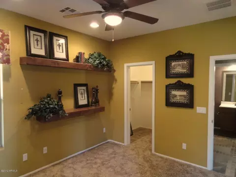 847 E Lodgepole Ct, Gilbert, AZ 85298 photo 4