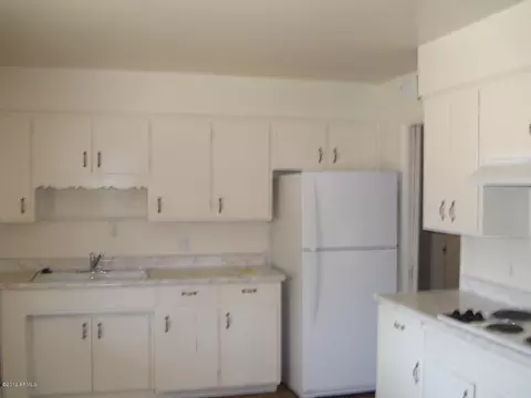 1256 E Hermosa Dr, Tempe, AZ 85282 photo 2
