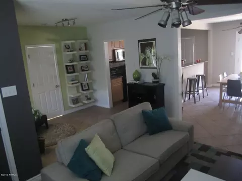 2844 Earll Dr, Phoenix, AZ 85016 photo 5
