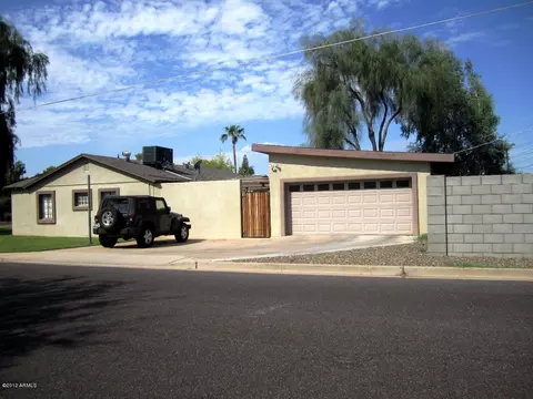 2844 Earll Dr, Phoenix, AZ 85016 photo 4