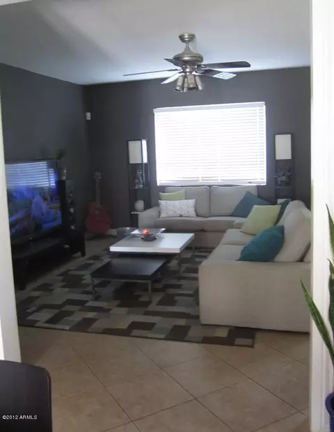 2844 Earll Dr, Phoenix, AZ 85016 photo 6
