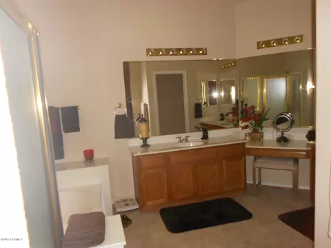 1121 S Roles Dr, Gilbert, AZ 85296 photo 27