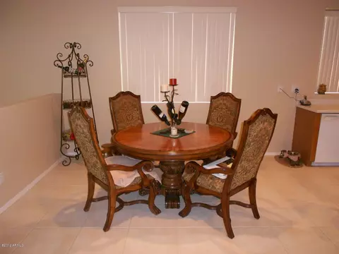 1121 S Roles Dr, Gilbert, AZ 85296 photo 13