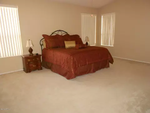 1121 S Roles Dr, Gilbert, AZ 85296 photo 25