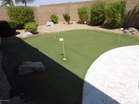 1121 S Roles Dr, Gilbert, AZ 85296 photo 10
