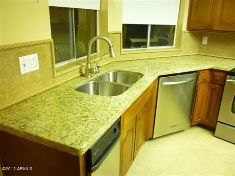 2104 E Manhatton Dr, Tempe, AZ 85282 photo 28