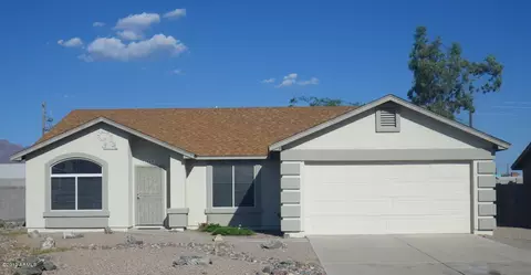 1669 S Cardinal Dr, Apache Junction, AZ 85120 photo 1