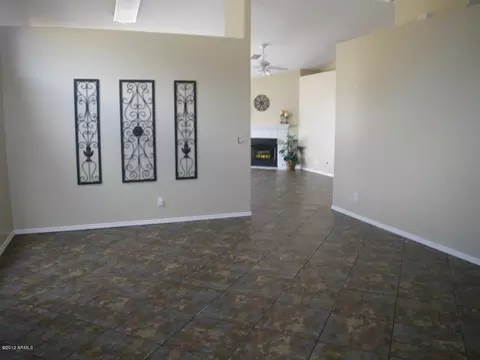 1669 S Cardinal Dr, Apache Junction, AZ 85120 photo 3