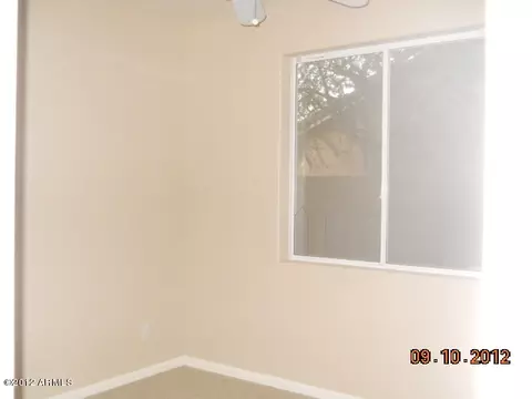 146 E Constitution Ct, Gilbert, AZ 85296 photo 9