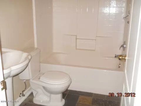146 E Constitution Ct, Gilbert, AZ 85296 photo 12
