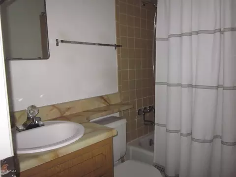 1450 E Bethany Home Rd #19, Phoenix, AZ 85014 photo 12