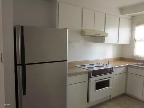 1450 E Bethany Home Rd #19, Phoenix, AZ 85014 photo 4