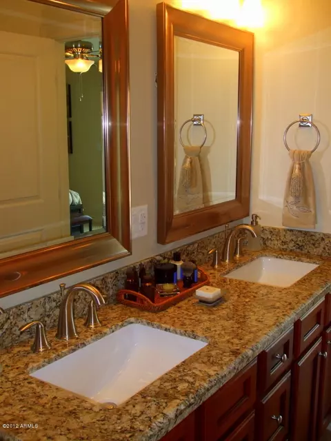 3402 E Angela Dr, Phoenix, AZ 85032 photo 10