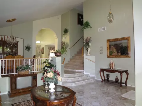 1380 S Oak St, Gilbert, AZ 85233 photo 4