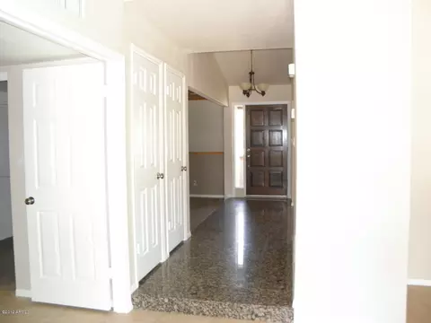 1827 E Manhatton Dr, Tempe, AZ 85282 photo 5