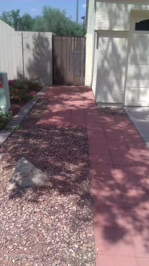 4344 E Windmere Dr, Phoenix, AZ 85048 photo 6