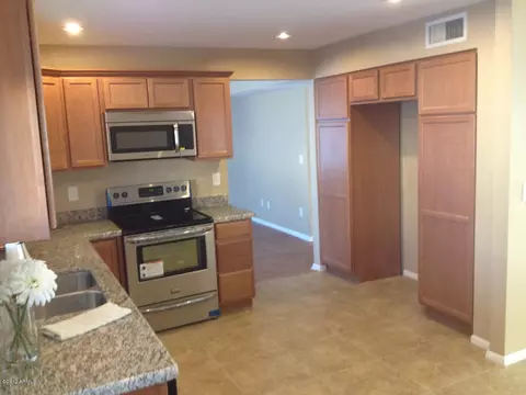 2425 W Monte Cristo Cir, Phoenix, AZ 85023 photo 8