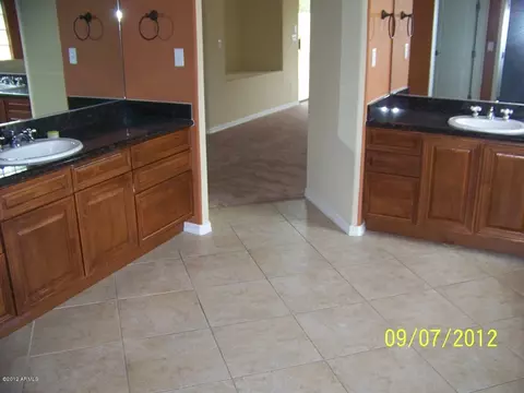 2016 E Glendale Ave, Phoenix, AZ 85020 photo 4