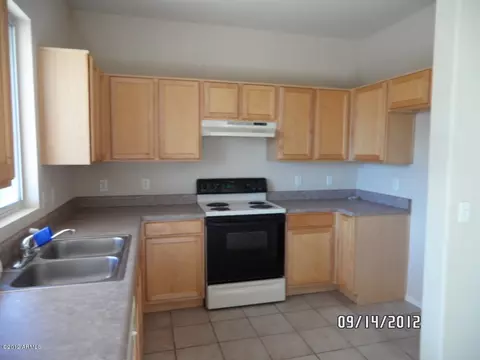 2511 E Dublin Ct, Gilbert, AZ 85295 photo 4