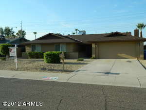 2648 E Cannon Dr, Phoenix, AZ 85028 photo 1