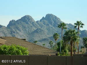 2648 E Cannon Dr, Phoenix, AZ 85028 photo 2