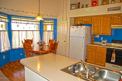 6844 E Lakeview Ave, Mesa, AZ 85209 photo 5