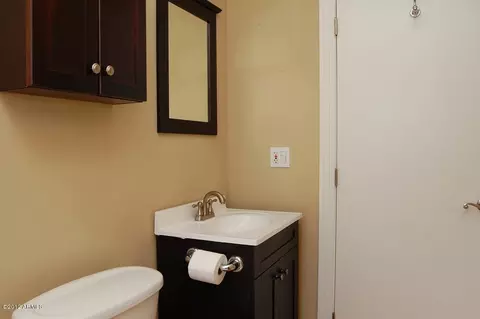 3924 E Devonshire Ave, Phoenix, AZ 85018 photo 4