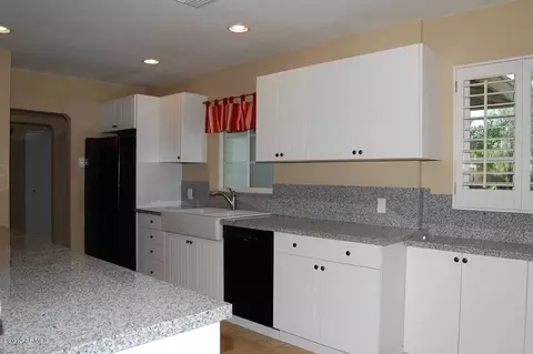 3924 E Devonshire Ave, Phoenix, AZ 85018 photo 13