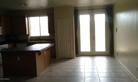 1737 E Illini St, Phoenix, AZ 85040 photo 4