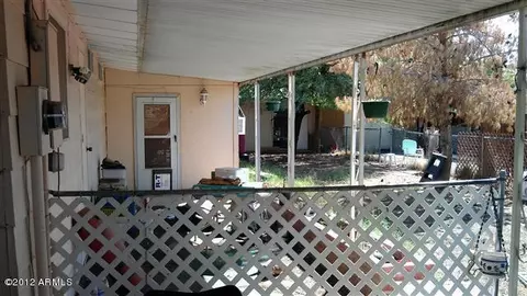 2933 E Utopia Rd, Phoenix, AZ 85050 photo 2