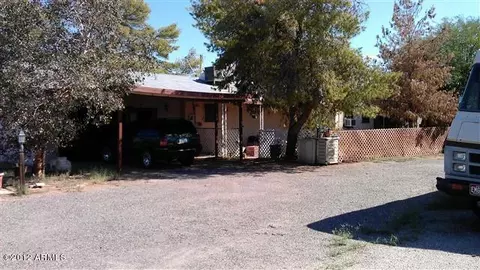 2933 E Utopia Rd, Phoenix, AZ 85050 photo 4