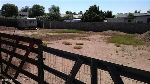 2933 E Utopia Rd, Phoenix, AZ 85050 photo 15