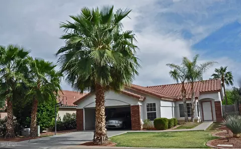 1359 E Washington Ave, Gilbert, AZ 85234 photo 1