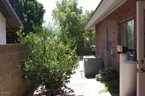 3625 E Nambe Ct, Phoenix, AZ 85044 photo 27