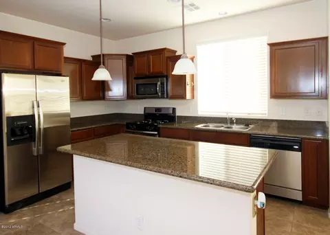3325 E Tulsa St, Gilbert, AZ 85295 photo 3