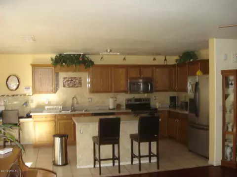 3385 E Longhorn Dr, Gilbert, AZ 85297 photo 3
