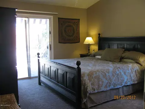 3330 E Behrend Dr, Phoenix, AZ 85050 photo 9