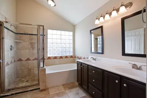 1215 E Hiddenview Dr, Phoenix, AZ 85048 photo 8