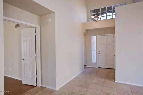 1215 E Hiddenview Dr, Phoenix, AZ 85048 photo 2