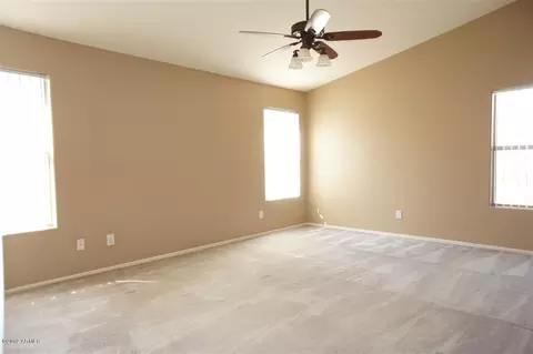 2052 E Willow Wick Rd, Gilbert, AZ 85296 photo 6
