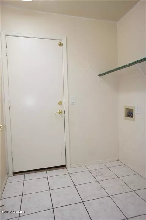 2052 E Willow Wick Rd, Gilbert, AZ 85296 photo 9