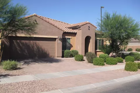 3074 E Maplewood St, Gilbert, AZ 85297 photo 2